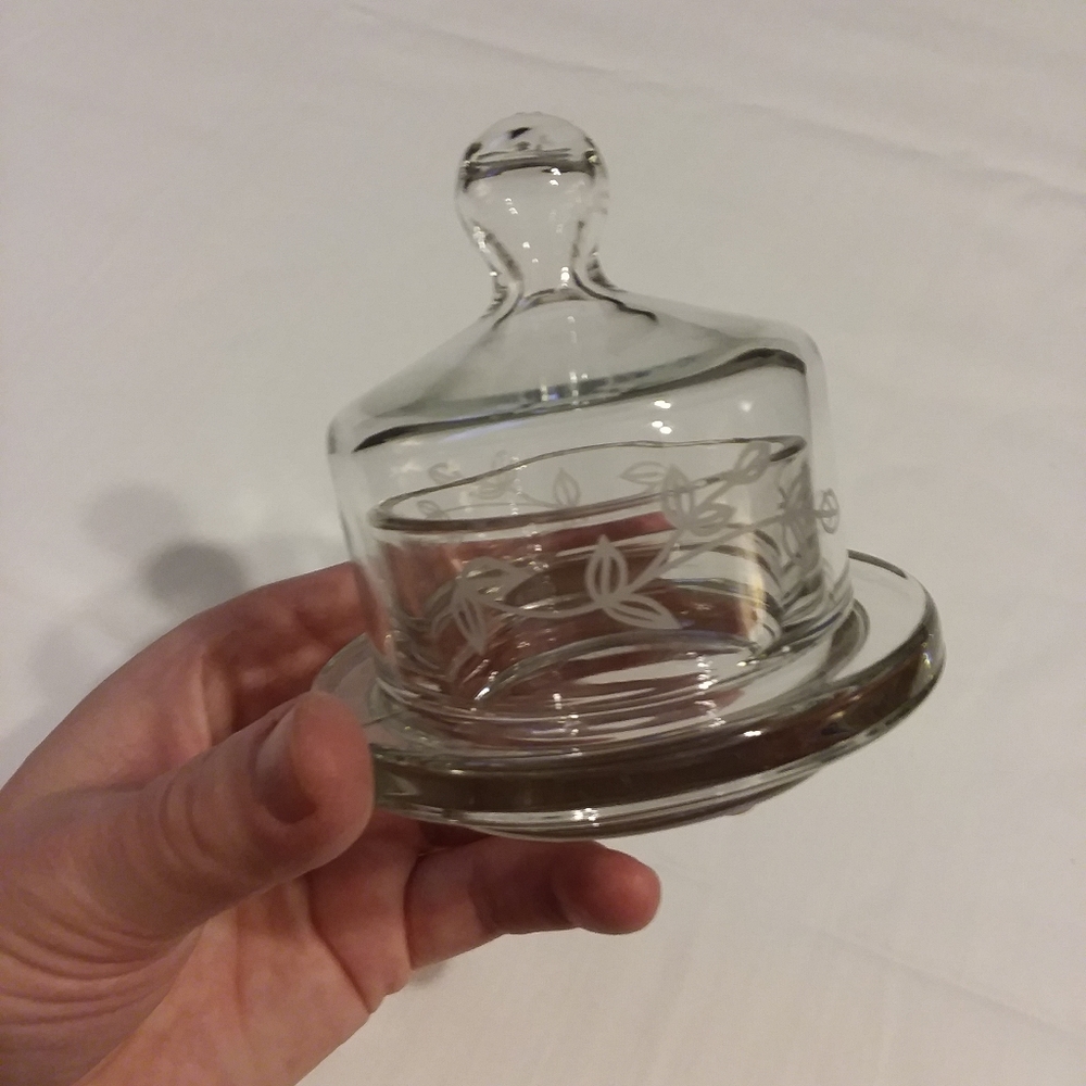 NEW covered butter dish - Princess House Heritage